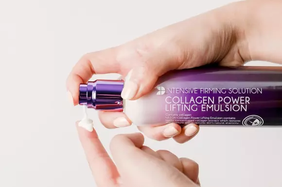 Mizon Collagen Power Lifting Emulsion 120 ml aplikacja